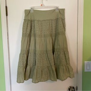Tiered skirt